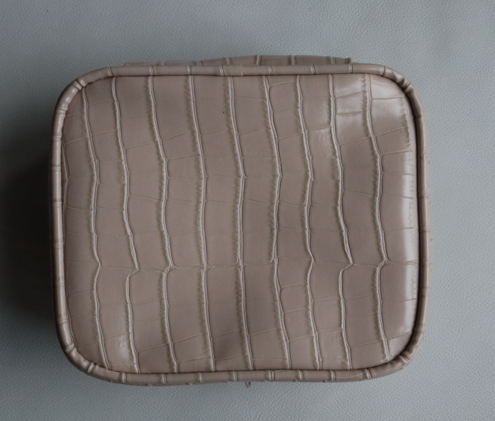 Estuche de Medicinas Tan Cocodrilo