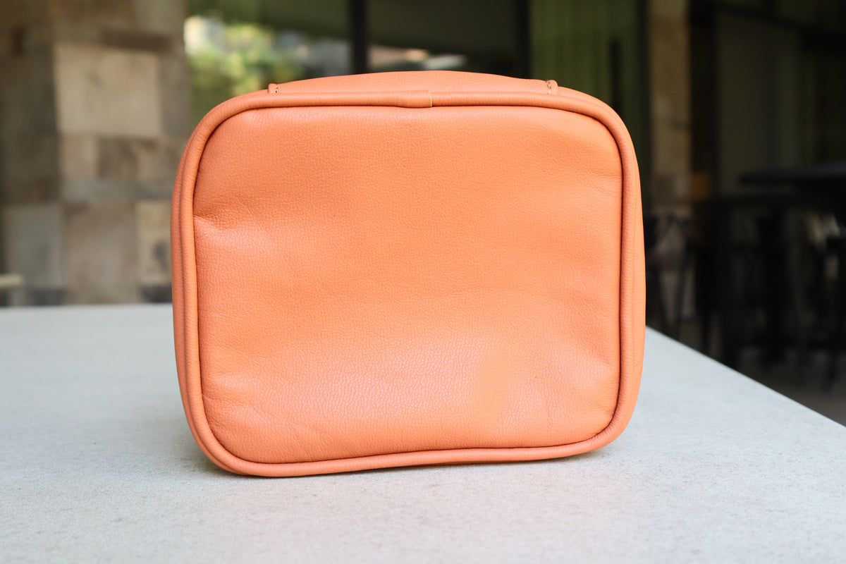 Estuche de Medicinas Naranja