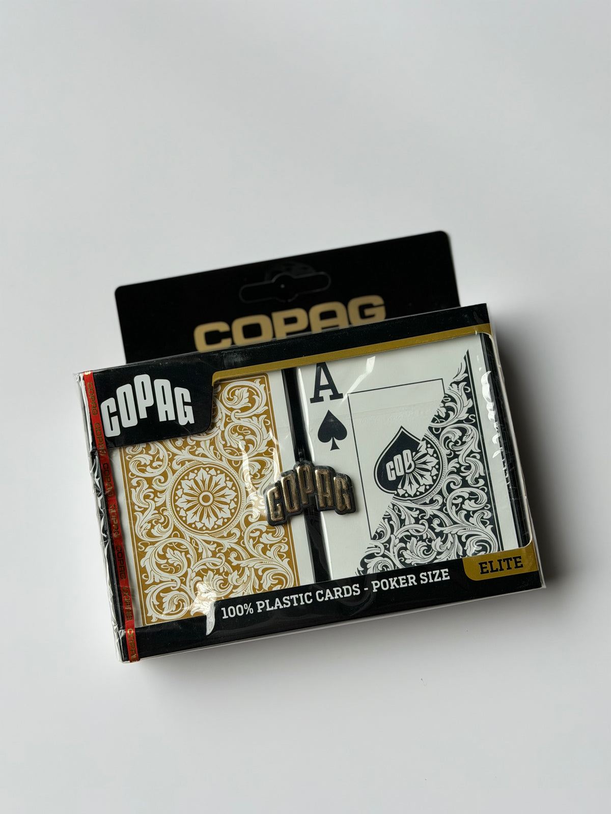 Cartas COPAG Poker Size Dorado con Negro