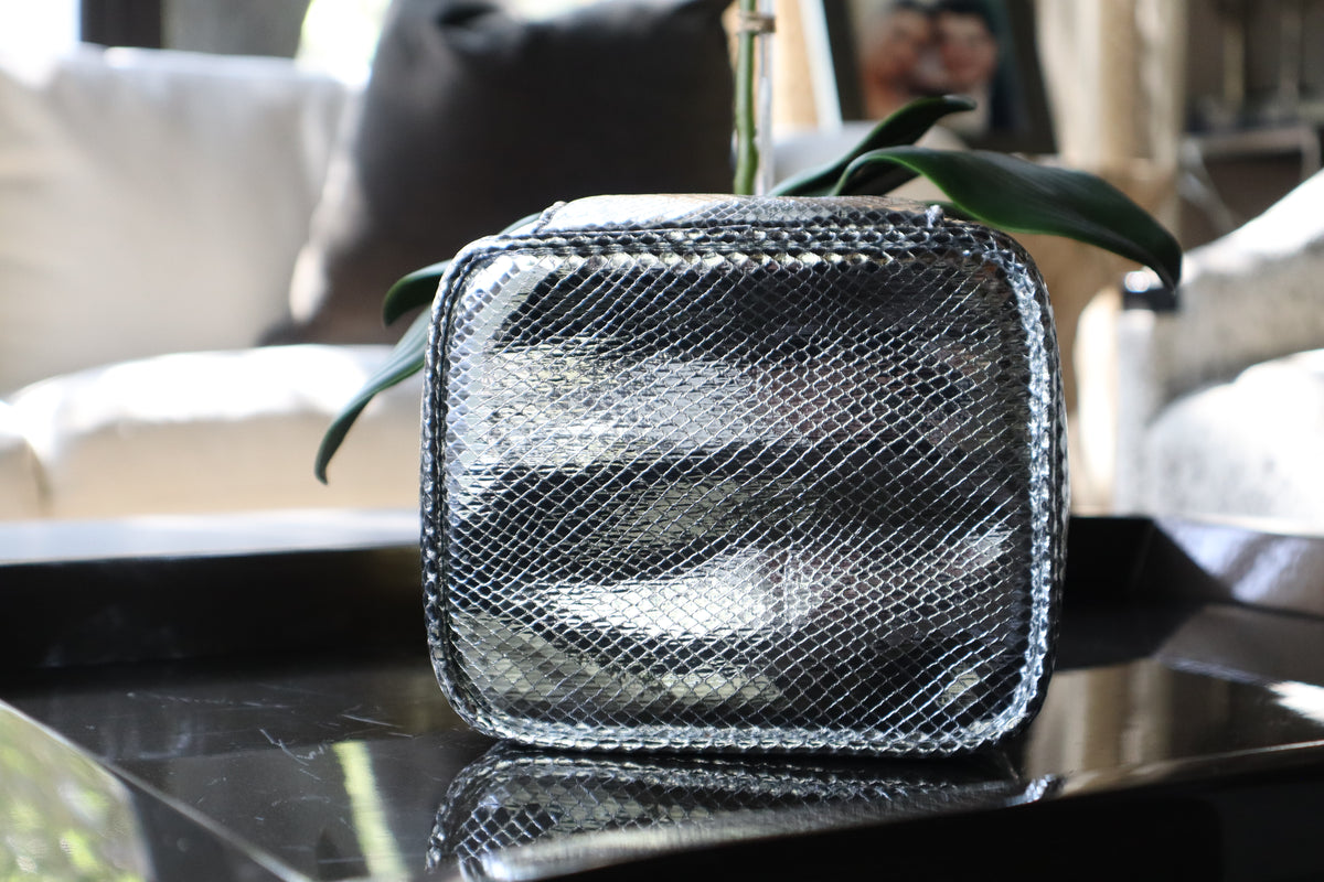 Estuche de Medicinas Plateado Rombos