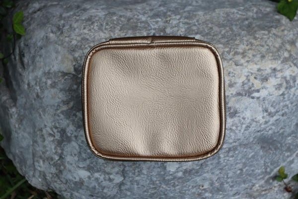 Estuche de Medicinas Champaña