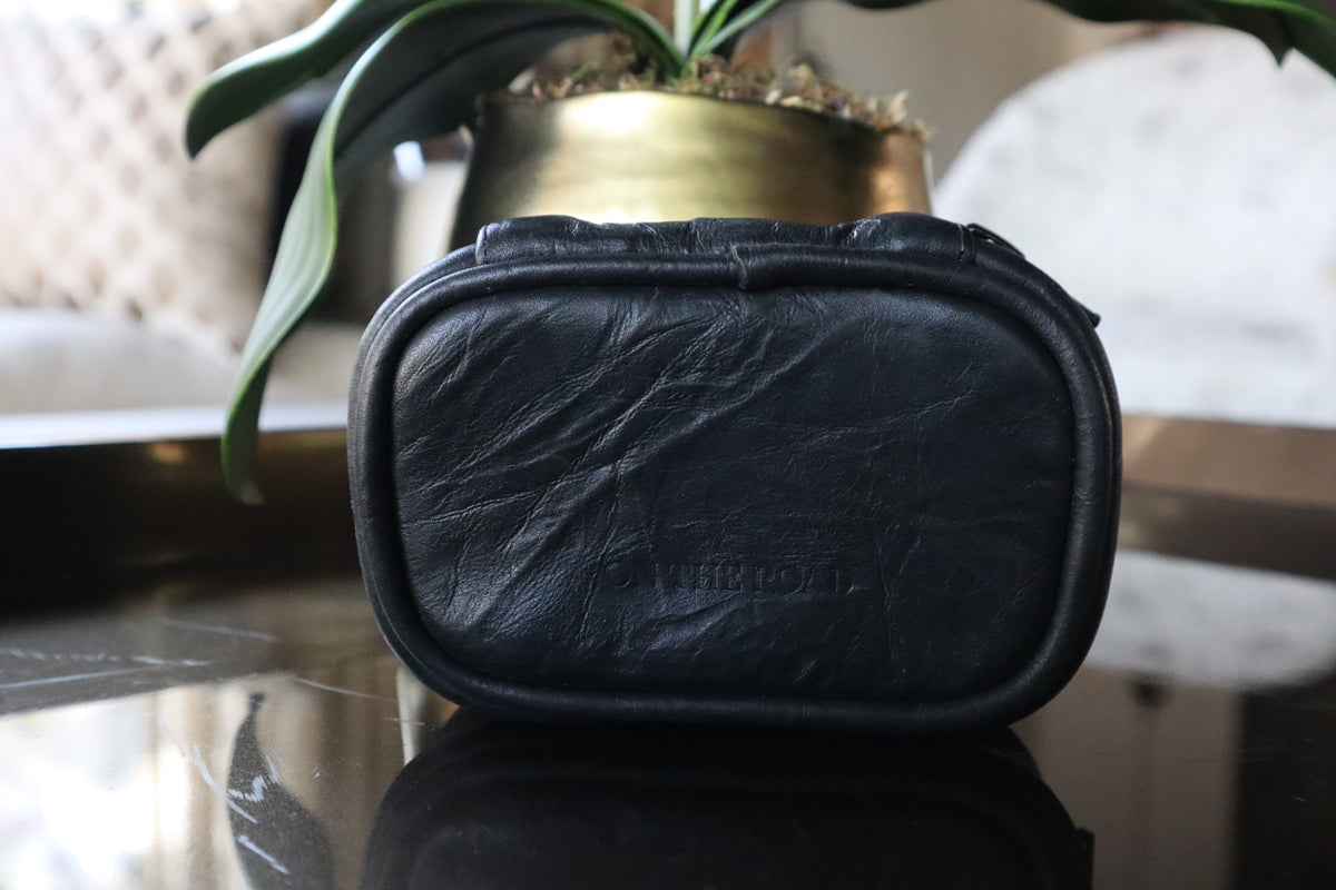 Estuche Mini Negro Arrugado