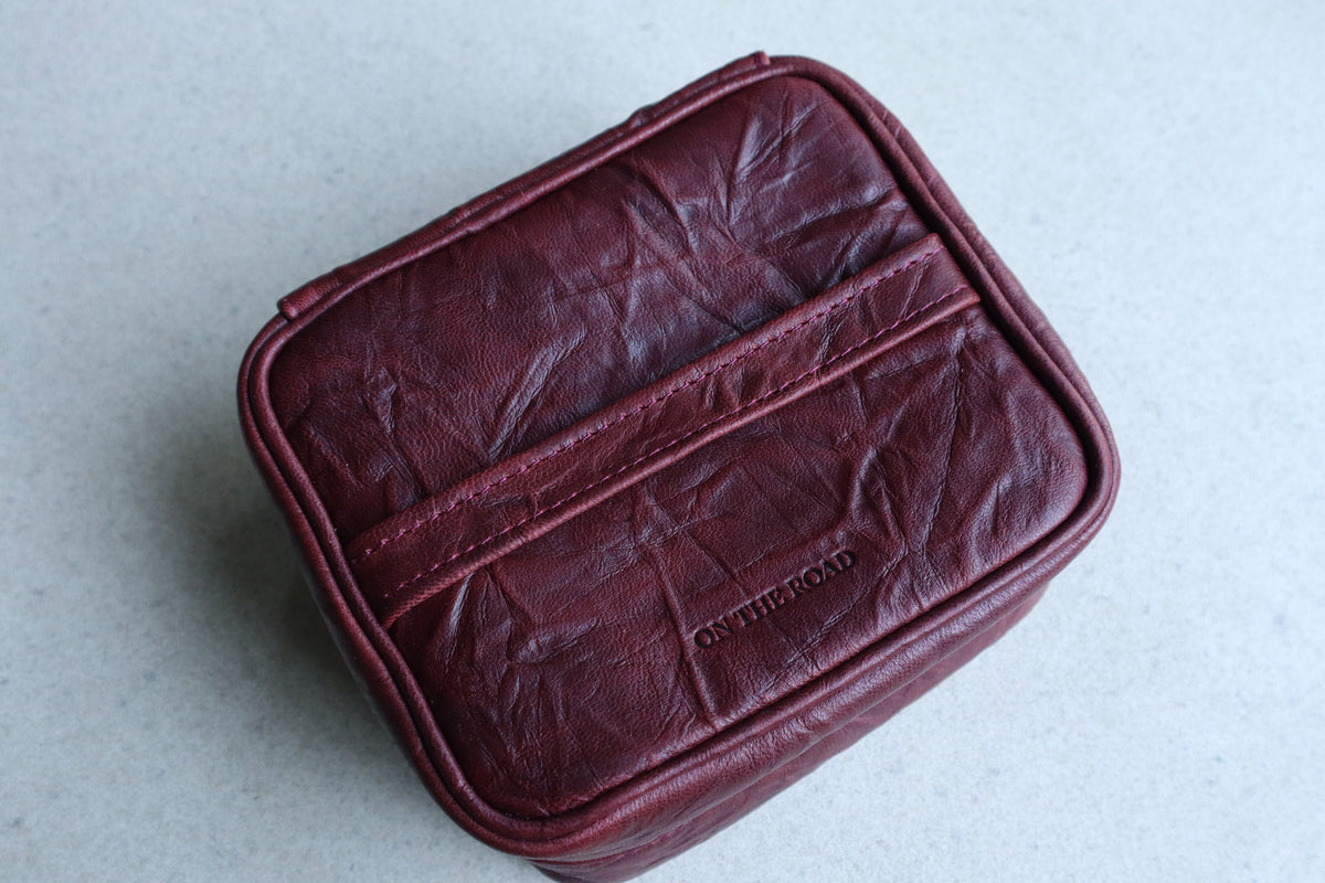 Estuche de Medicinas Burgundy