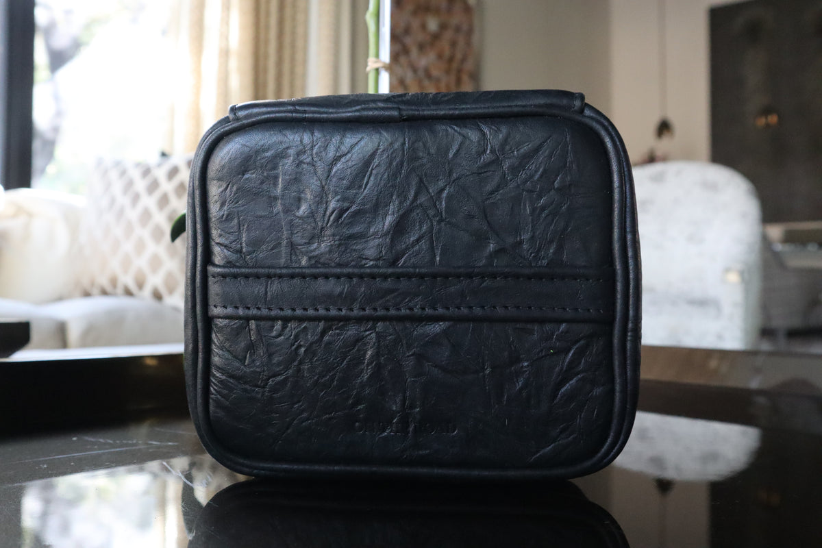 Estuche de Medicinas Negro Arrugado