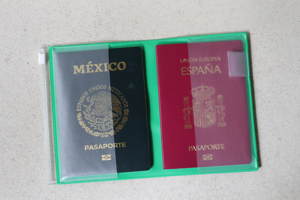 Pasaportera Verde